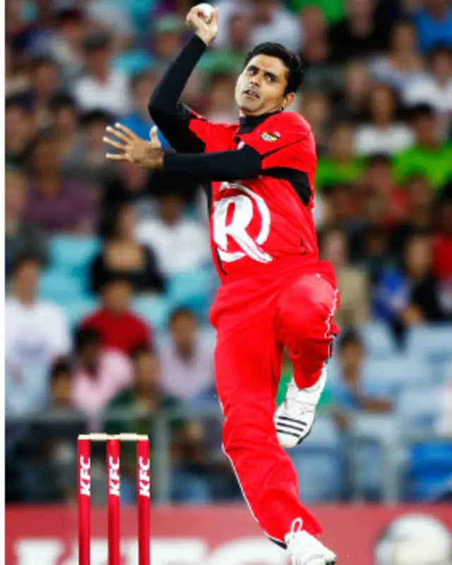 عبدالرزاق کی ایک سال بعد ٹیم میں واپسی 