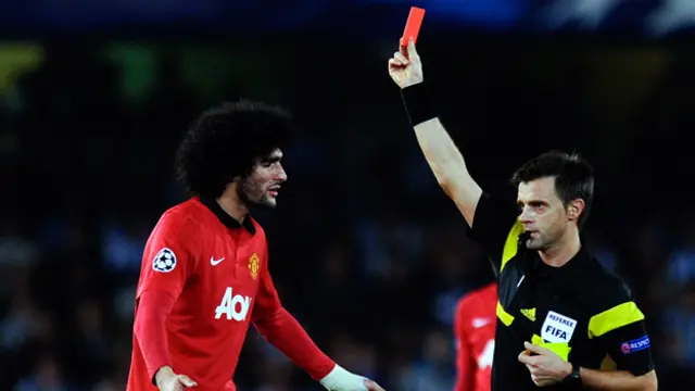 طرد مروان فيلاني قبل نهاية المباراة مباشرة