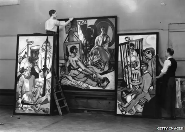 Tríptico de Max Beckmann cuando fue colgado en Londres en julio de 1938.