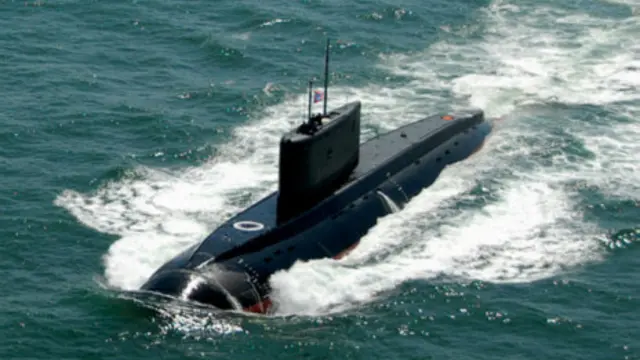 Tàu ngầm hạng kilo