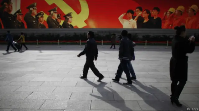 میدان تیان‌آنمن که اندازه ۷۰ زمین فوتبال است، قلب سیاسی چین به‌حساب می‌آید