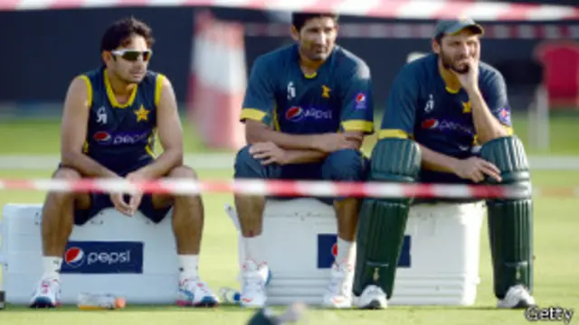 متحدہ عرب امارات میں کھیلی جانے والی سیریز میں پاکستان کو جنوبی افریقہ نے دو صفر سے شکست دی