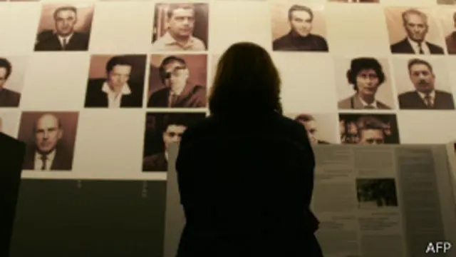 "Франкфуртский процесс", во время которого на скамье подсудимых оказались надзиратели Освенцима, стал переломным моментом