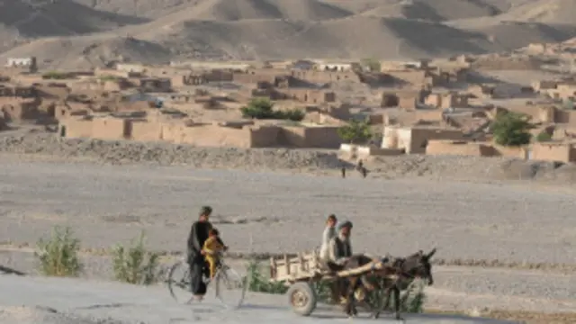 اجتماعی قبر سے لاشیں ملنے کا واقعہ گذشتہ ہفتے خضدار کے علاقے توتک میں پیش آیا تھا