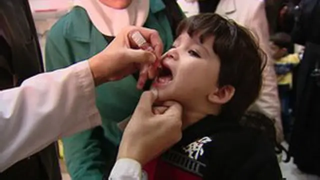 پاکستان دنیا کے ان چند گنے چنے خطوں میں شامل ہے جہاں اب بھی پولیو کا مرض پایا جاتا ہے
