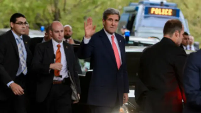 د جنيوا خبرو کې د امريکا، برتانيا، روس، چين، فرانسې جرمني او اروپايي ټولنې استازو ګډون کړی وو