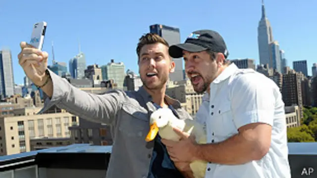 Amigos tomándose una foto