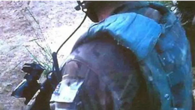 افغان شخص ہیلی کاپٹر سے کی گئی فائرنگ سے زخمی ہوا تھا اور فوجیوں کو کھیتوں سے ملا تھا