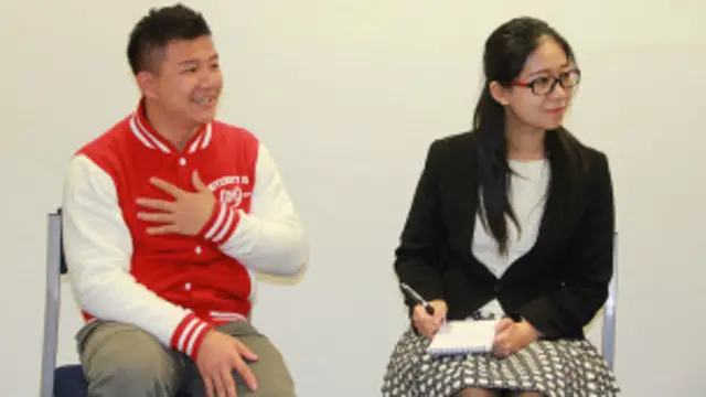 单竞缇为陈一冰担任同声翻译