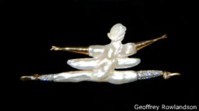 Брошь ювелира Джеффри Роуландсона