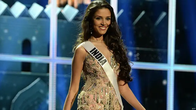 मॉस्को में हो रही मिस यूनीवर्स प्रतियोगिता में भारत की तरफ़ से दावेदार हैं मानसी मोघे. मानसी मोघे मिस इंडिया रह चुकी हैं.