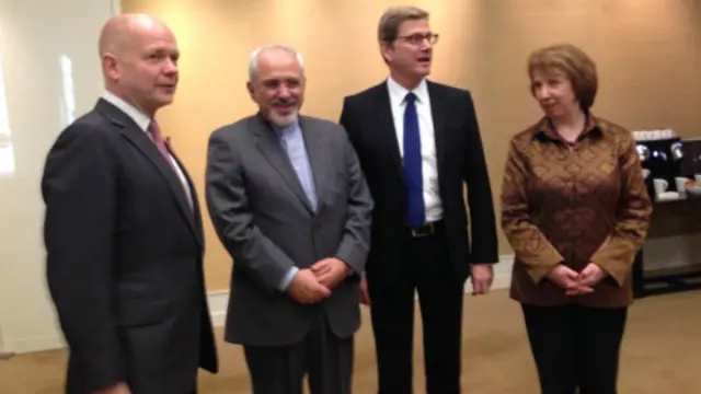 عکس از توییتر ویلیام هیگ، وزیر خارجه بریتانیا