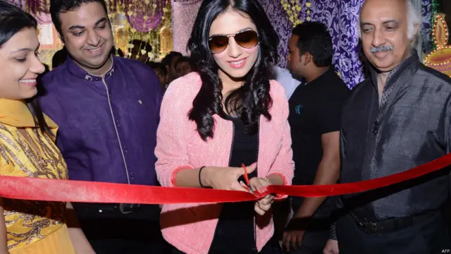 اداکارہ امرتا راؤ اپنی فلم ’سنگھ صاحب دی گریٹ‘ کے پروموشن پر۔