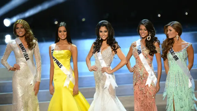 ووصل الى المرحلة ما قبل النهائية 5 متسابقات هن ملكات جمال الاكوادور والبرازيل وإسبانيا والفليبين، وفنزويلا.