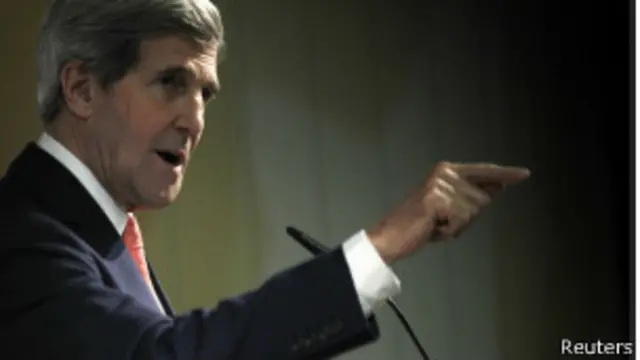 وزیر امور خارجه ایالات متحده، تصویب تحریم های تازه علیه ایران به وسیله کنگره را در شرایط کنونی یک اشتباه دانسته است