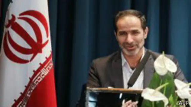 حملہ آور بظاہر صفدر رحمت آبادی کی گاڑی کے اندر ہی سوار تھا: پولیس ذرائع