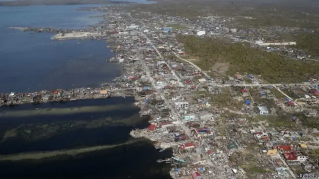 تصویر هوایی از ویرانی توفان هایان در استان مرکزی سامار، فیلیپین