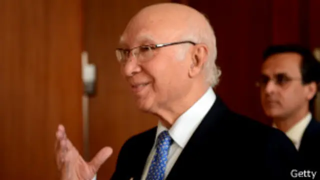 سرتاج عزیز کا کہنا تھا کہ پاکستان کا افغان انتخاب میں کوئی پسندیدہ نہیں ہے