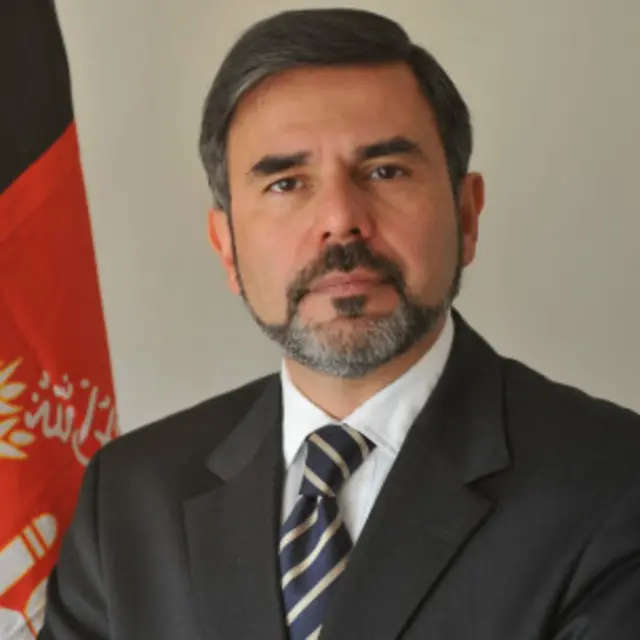 ښاغلي نعیم په راتلونکو ټاکنو کې محمد اکبر او عزیزالله پیام، چې دواړه ناپېژندل شوې څېرې دي، د لومړي او دویم مرستیالانو په توګه ټاکلي.