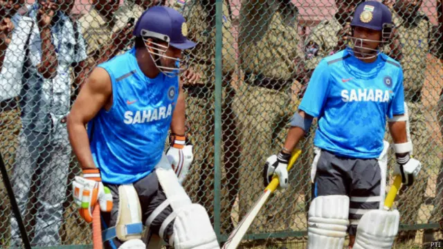 सचिन तेंडुलकर, धोनी