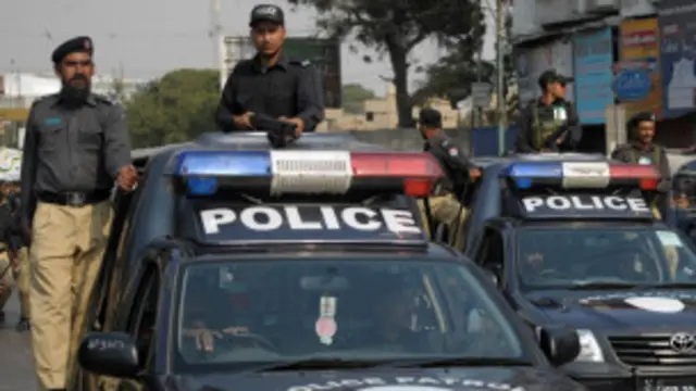 عبدالمعروف سکیورٹی وجوہات کی بنا پر وہ اپنی رہائش تبدیل کرتے رہے ہیں