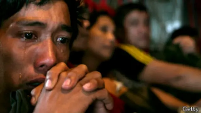 فلپائن میں سرکاری سطح پر تصدیق شدہ ہلاکتوں کی تعداد 2300 کے قریب ہے