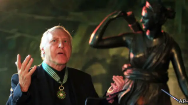 Питер Гринуэй