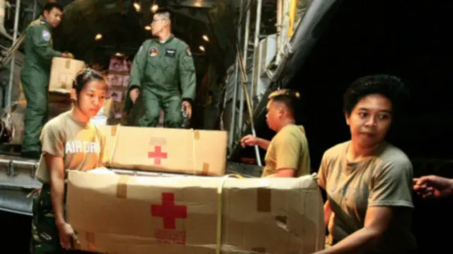 Trung Quốc đã chịu nhiều chỉ trích vì khoản viện trợ ít ỏi cho nạn nhân bão Haiyan trong những ngày qua