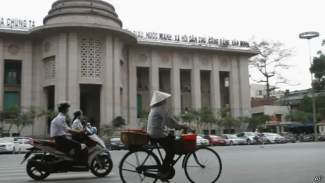 Toàn hệ thống ngân hàng của Việt Nam vẫn tiếp tục đối mặt với khối nợ xấu ngày càng tăng