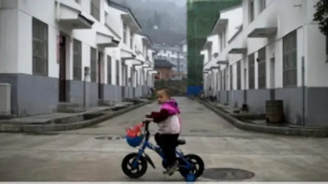 د يوه ماشوم تګلاره تر ډېره په چين کې د ټولنيزې ستونزو لامل شوې ده