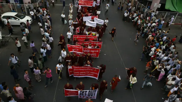 Unjuk rasa di Yangon