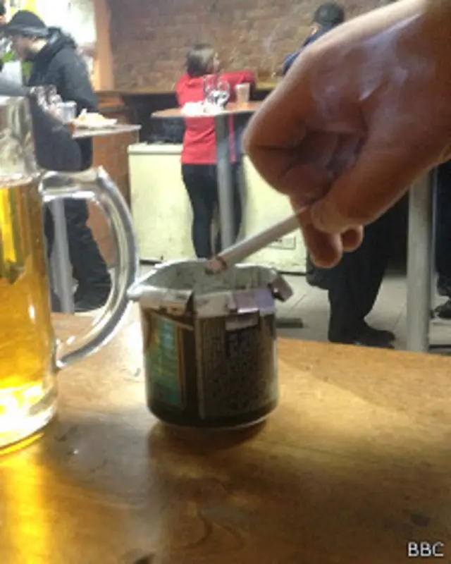 пиво, сигарета