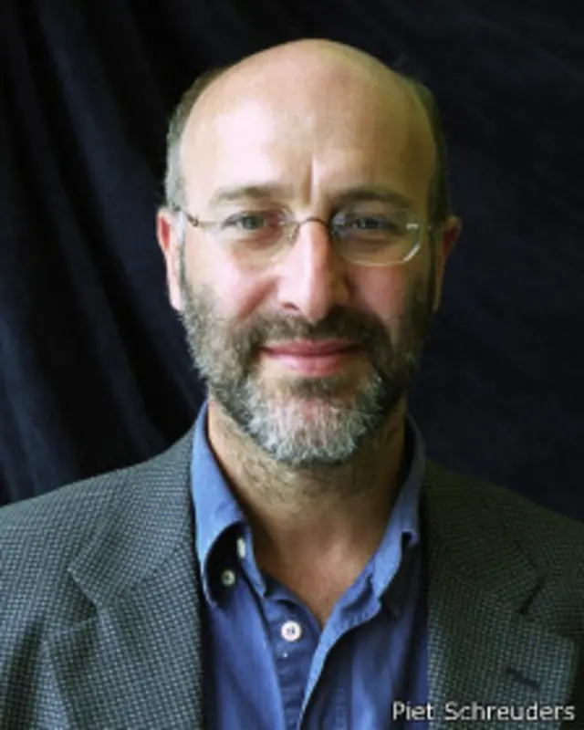 Марк Льюисон 