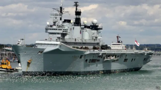 英國皇家海軍輝煌號航空母艦（資料照片，12/08/2013）