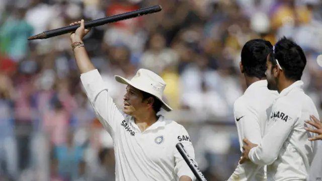 सचिन ने कहा कि मैंने हमेशा देश के लिए खेलने का सपना देखा और वैसा ही किया. 