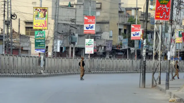 راولپنڈی میں جلوس کی نگرانی کے لیے مختلف مقامات پر کلوز سرکٹ کیمرے نصب کرنے کام مکمل کر دیا گیا ہے