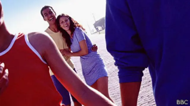 لڑکیاں عموماً 13 سال تک اور لڑکے 14 سے 15 سال کی عمر تک جنسی بلوغت تک پہنچتے ہیں