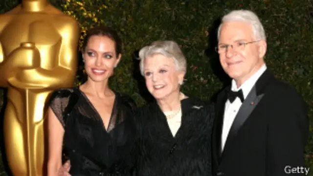 يقام هذا الحفل السنوي للمرة الخامسة وتقدم الأكاديمية من خلاله جوائزها الفخرية في احتفالية مستقلة