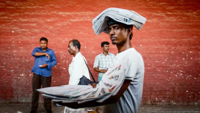 Paperman, Md Farhad Rahman, Bangladesh, 2013 CGAP Photo Contest