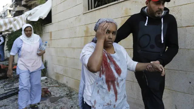 أحداث اليوم تعكس مدى تأثير الصراع في سوريا على الحالة الأمنية في لبنان، ودوره في زيادة التوتر الطائفي. إيران هي أكبر حليف لحزب الله اللبناني، التي يدعم مقاتلوه القوات الحكومية السورية في معاركها ضد مسلحي المعارضة.