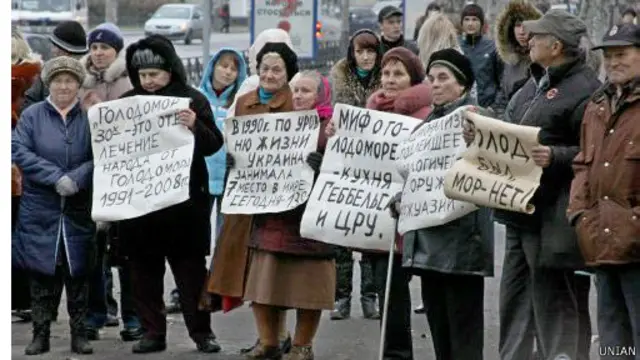 Протест проти відзначення роковин Голодомору
