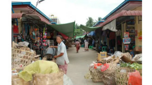ဗုဒ္ဓဟူးနေ့က ပြောခဲ့ သလိုတော့ ဒေသခံ ရခိုင် လူမျိုး တွေကို တောင်းပန် စကား ပြောကြား ခဲ့ခြင်း မရှိ