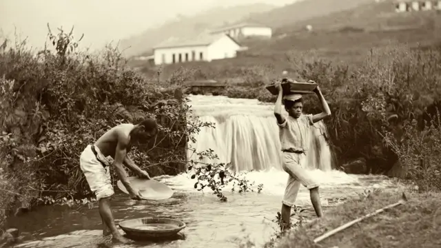 Fotos do século 19 retratam opressão contra negros no último país a abolir a escravidão