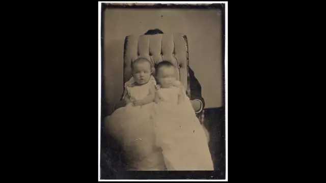 'दी हिडेन मदर', मैक (MACK) और नुवेयु मुसी नैशनल डी मोनाको