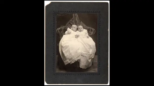 'दी हिडेन मदर', मैक (MACK) और नुवेयु मुसी नैशनल डी मोनाको