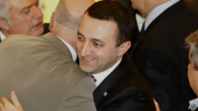 Іраклій Гарібашвілі заявив, що його уряд продовжить курс на інтеграцію в ЄС та НАТО