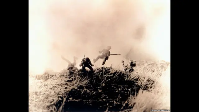 Livro traz fotos do americano David Levinthal