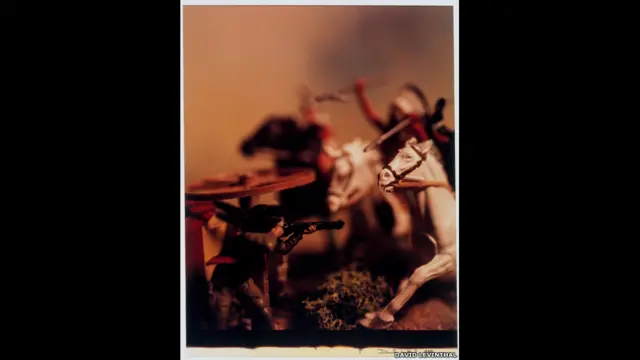 Livro traz fotos do americano David Levinthal