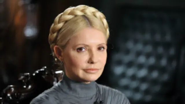 يوليا ټيموشېنکو د اوکراين پخوانۍ لومړۍ وزيره چې د وېکټور ينکووېچ پر وړاندې يې ټاکنو کې په کم توپير ماتې وخوړه