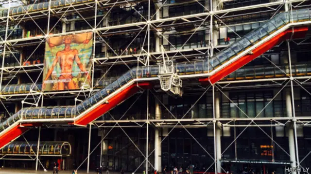 Trung tâm Pompidou ở Paris